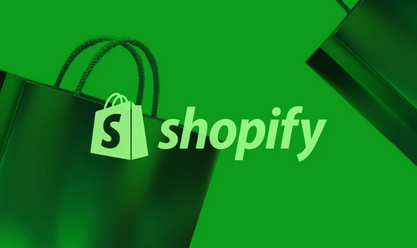 Kép egy sikeres Shopify bolt indításáról, bemutatva a felhasználóbarát felületet.